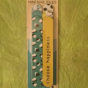 Pack of 6 mini nail files